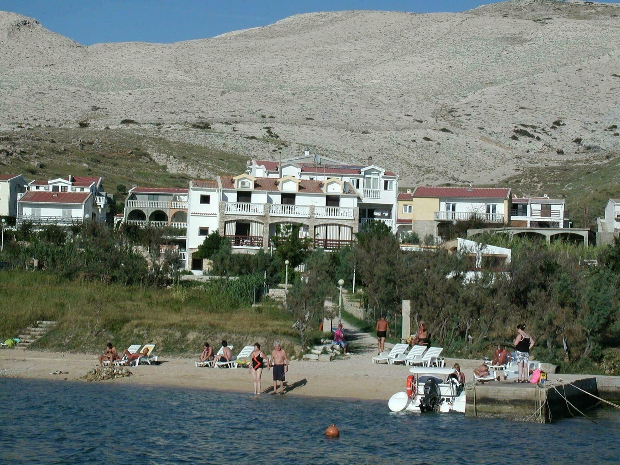 Hotel Tony Pag Town Exterior photo